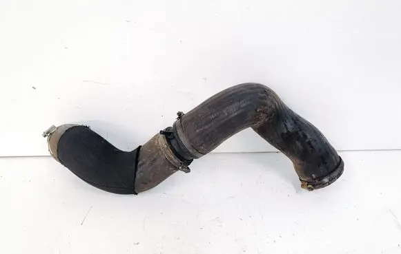 Volvo XC60 Intercooler hose/pipe 30792885 31274103