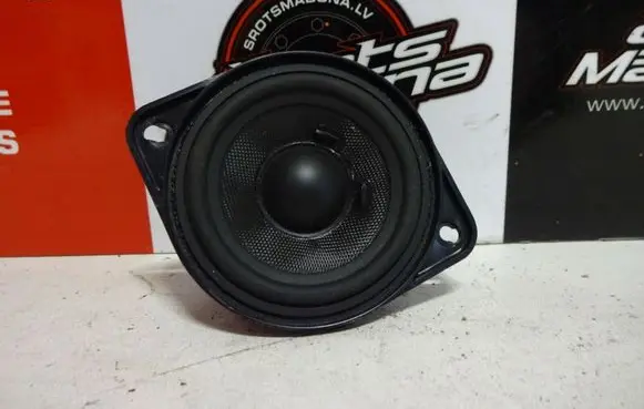 Audi A8 S8 D3 4E Panel speaker 4E0035397