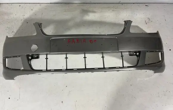 Skoda Fabia Mk2 (5J) Front bumper 5J0807221D