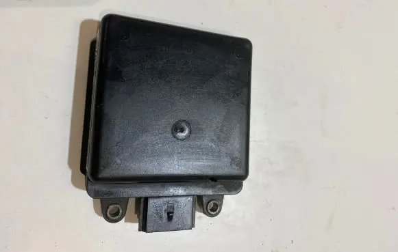 Ford Mustang VI Blind spot module FT4T14D453AD
