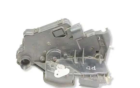 BMW 3 E46 Front door lock 