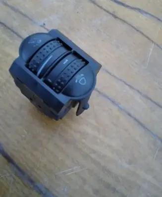Volkswagen PASSAT B5.5 Headlight level height control switch 3B0941333