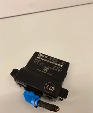 Volkswagen PASSAT B6 Gateway control module 3C0907530C 402063