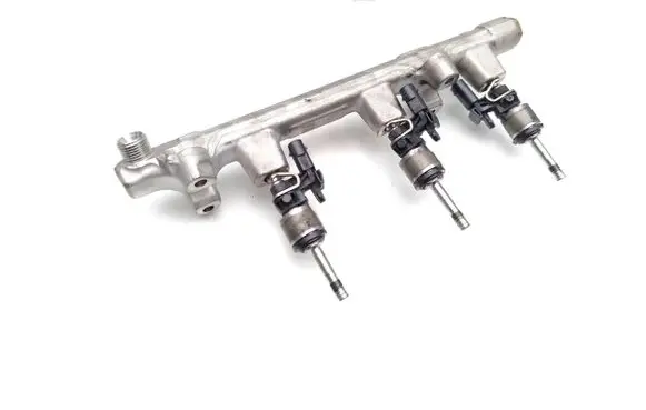 Audi A1 Fuel injectors set 0261500443