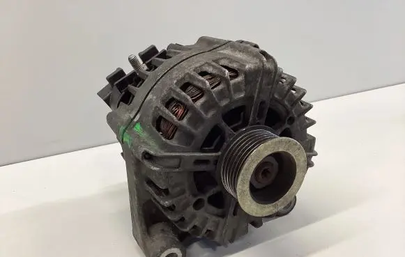 BMW 1 E81 E87 Generator/alternator 7802261 409129842
