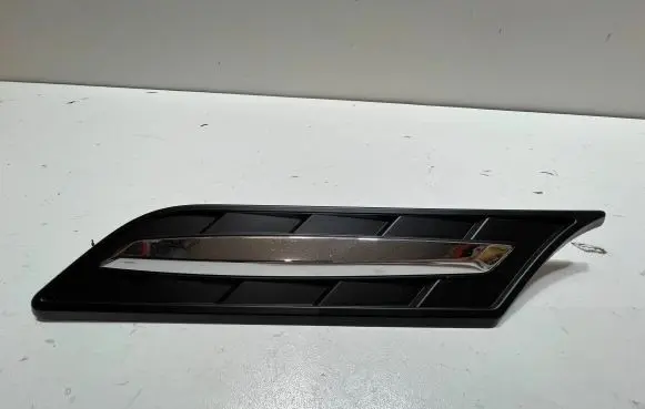 Suzuki Vitara (LY) Fender trim (molding) 72621-54P0 7262154P0