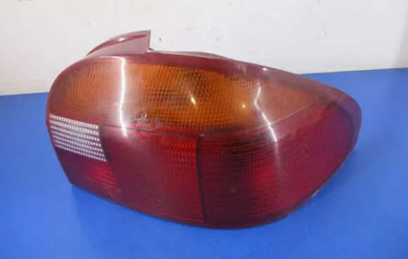 Ford Mondeo MK II Rear/tail lights 93B613N004