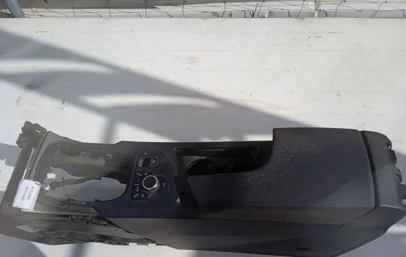 Opel Insignia A Armrest INTS 333488716