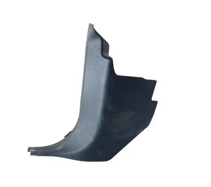 Foot area side trim