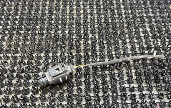 Audi TT TTS Mk2 Outside/external air temperature sensor 1J0973702