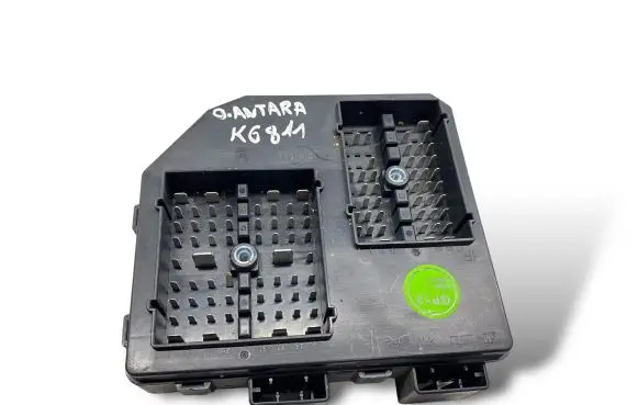 Opel Antara Fuse module 95137841 7841U