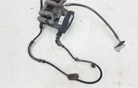 Hyundai Tucson TL Rear brake caliper BC140276
