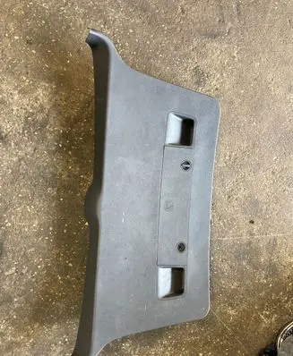 Volkswagen Touran I Tailgate/boot cover trim set 1T0867601E