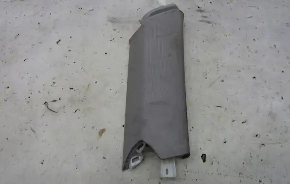 Audi Q5 SQ5 (C) pillar trim KRIS235789