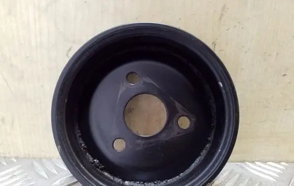 Opel Vectra B Power steering pump pulley 90528666