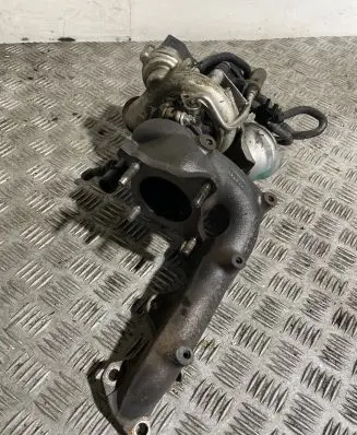 Volkswagen Golf VI Turbo 03C145702A 670007200