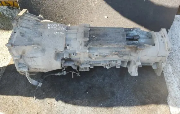 BMW X3 E83 Manual 5 speed gearbox 1069401052 1069401051