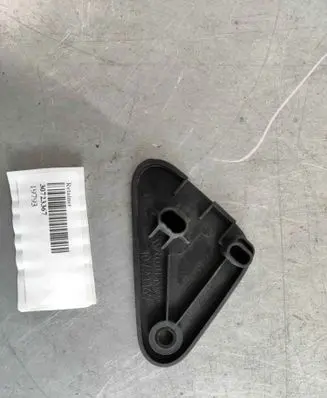 Volvo XC60 Radiator mount bracket 30723367