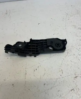 Mazda MX-30 Front bumper mounting bracket DN4E500U1 K4150