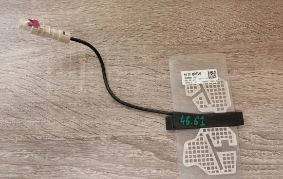 BMW M4 F82 F83 Aerial GPS antenna 9290621 65209290621