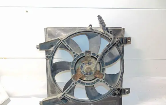 Hyundai Matrix Fan set 2538017030