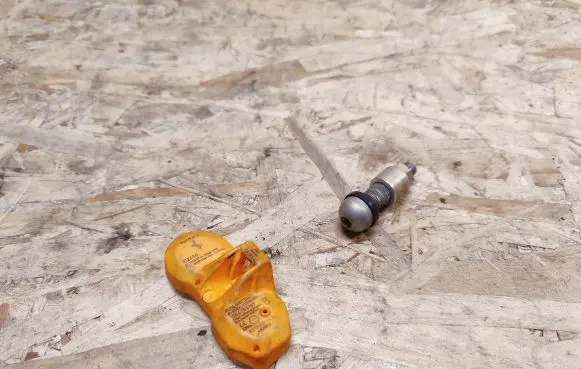 Tire pressure sensor