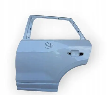 Audi Q2 - Rear door