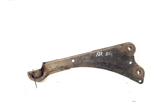 Toyota Avensis T270 Rear control arm 48760-05010