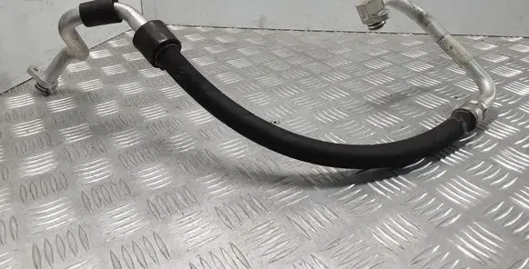 Land Rover Evoque I Air conditioning (A/C) pipe/hose GJ3219N602BA
