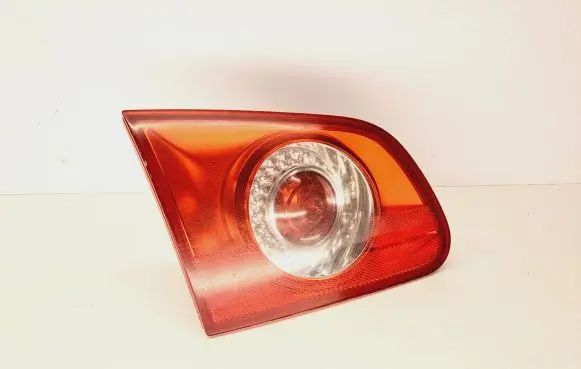 Volkswagen PASSAT B6 Tailgate rear/tail lights 3C9945093