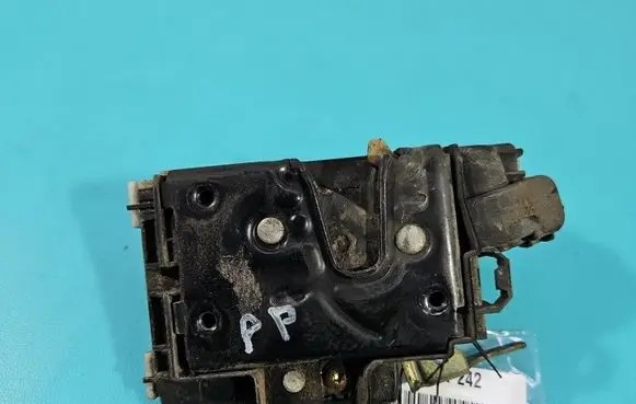 Volkswagen Polo III 6N 6N2 6NF Front door lock 6N1837016D IMPRK1601242