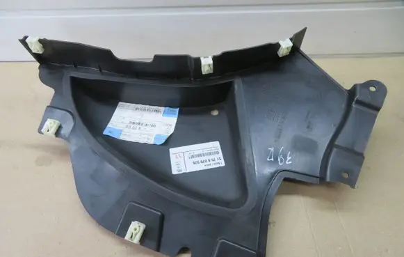 BMW 4 G22 G23 G24 G26 Front wheel arch liner splash guards 8070526 74850613