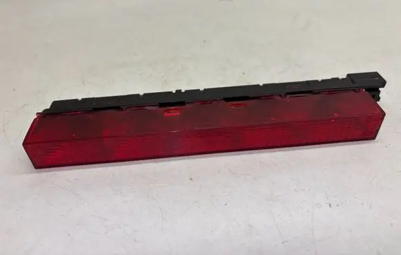 Ford Mondeo Mk III Third/center stoplight 1S7113A613AE