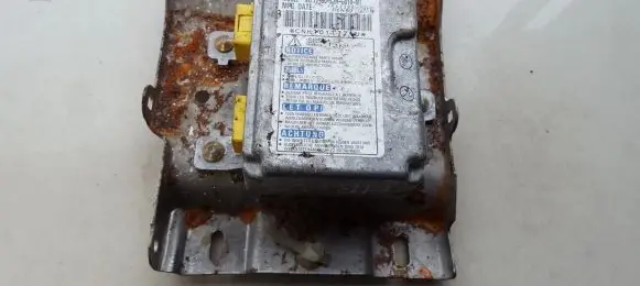 Airbag control unit/module