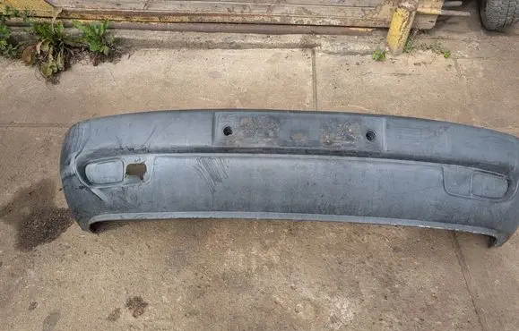 Volkswagen Transporter - Caravelle T4 Front bumper 7D0807693 7D0807694A