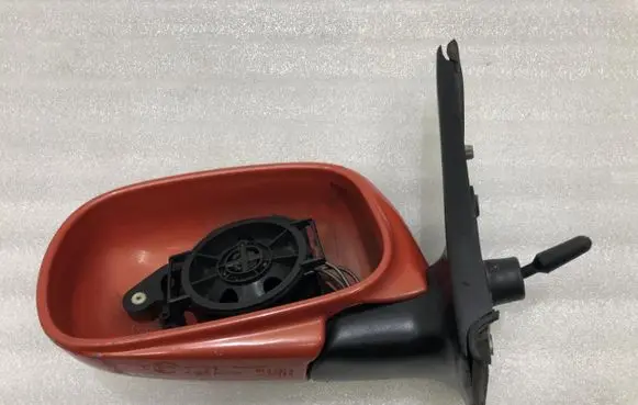 Nissan Micra Front door electric wing mirror