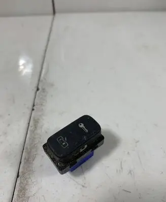 Skoda Octavia Mk2 (1Z) Central locking switch button 1Z0962125A