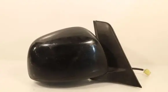 Suzuki SX4 Front door electric wing mirror E8013929