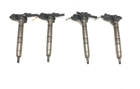 Audi A4 S4 B8 8K Fuel injectors set 