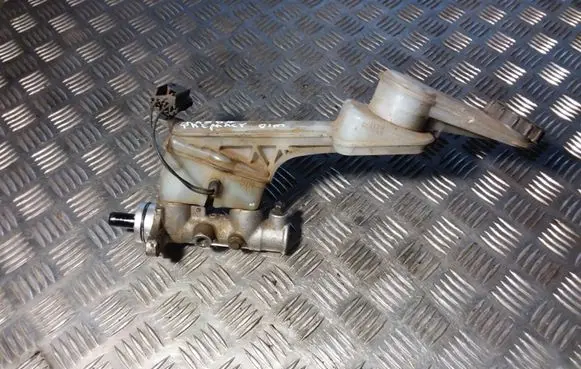 Peugeot 407 Master brake cylinder