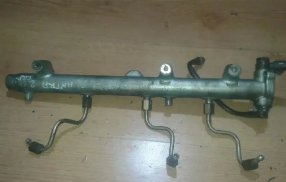 Fuel main line pipe