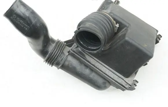 Air filter box