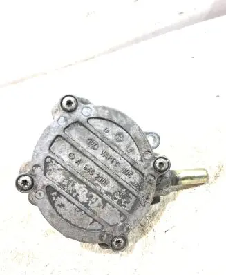 Mercedes-Benz Vito Viano W639 Vacuum pump A6462300165 0703
