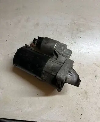 Renault Captur Starter motor 233001073R 20130708 0001137008