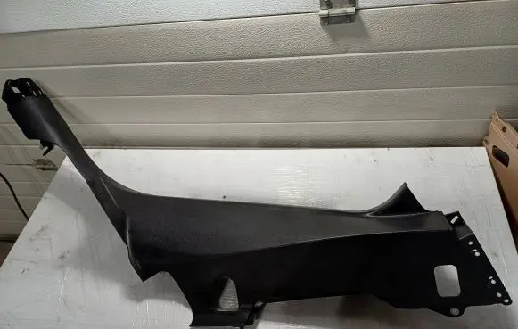 Porsche Macan (95B) Rear sill trim cover 95B867768F T95B133