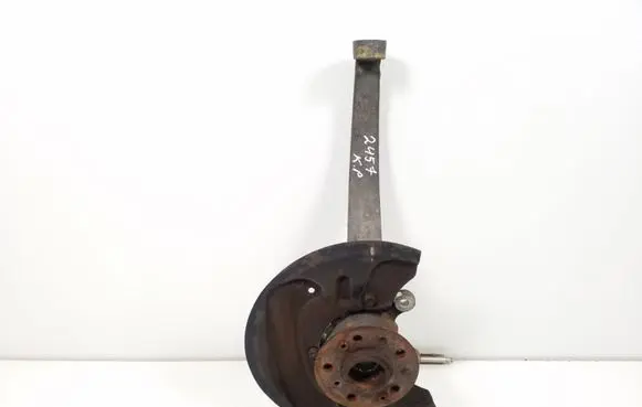 Mercedes-Benz R W251 Front wheel hub A2513301320
