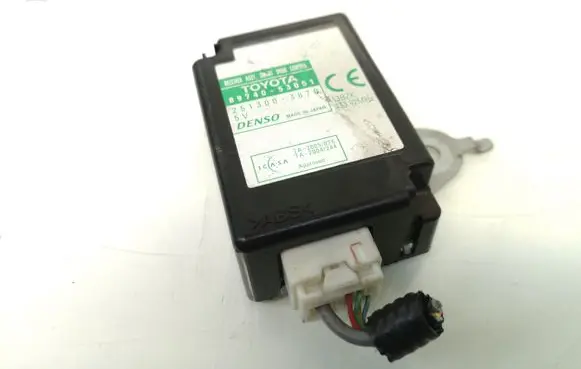 Lexus IS 220D-250-350 Door control unit/module 8974053051 2513003870