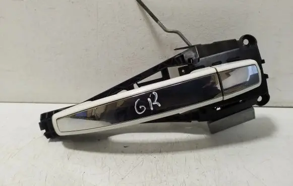 Rear door exterior handle