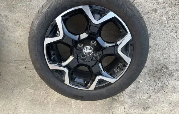Opel Mokka B R18 alloy rim 9835097680