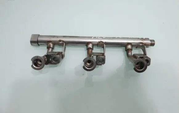 Ford Fiesta Fuel main line pipe DM5G9H487AA